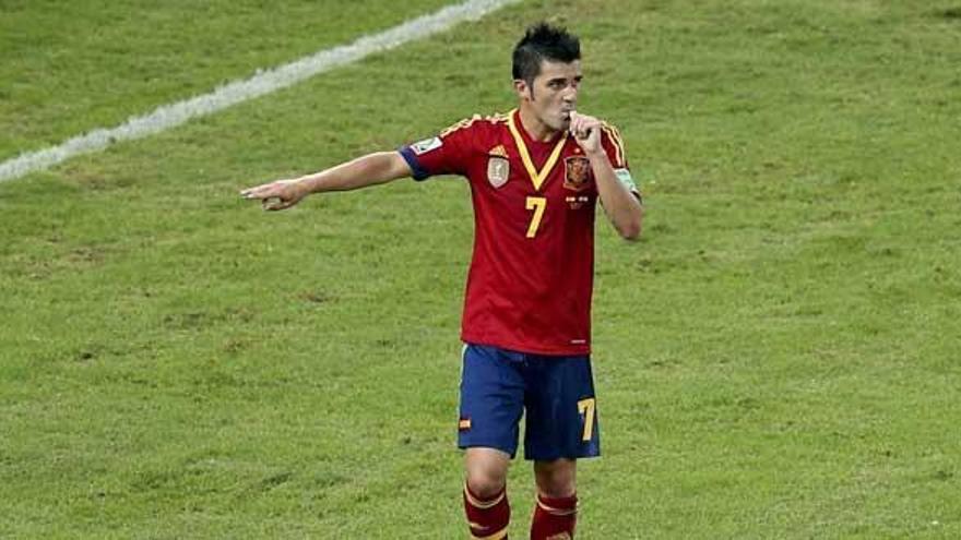 David Villa celebra uno de sus goles contra Tahití