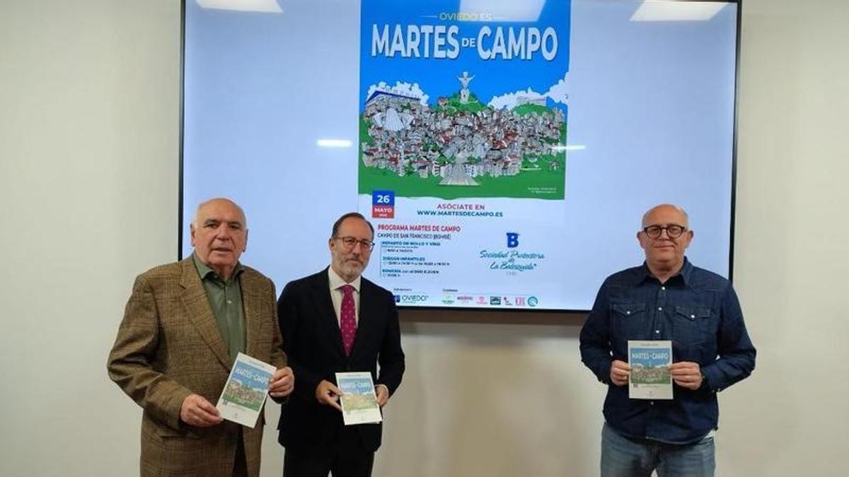 Por la izquierda; José Antonio Alonso, Mario Arías y Marcos García en la presentación.