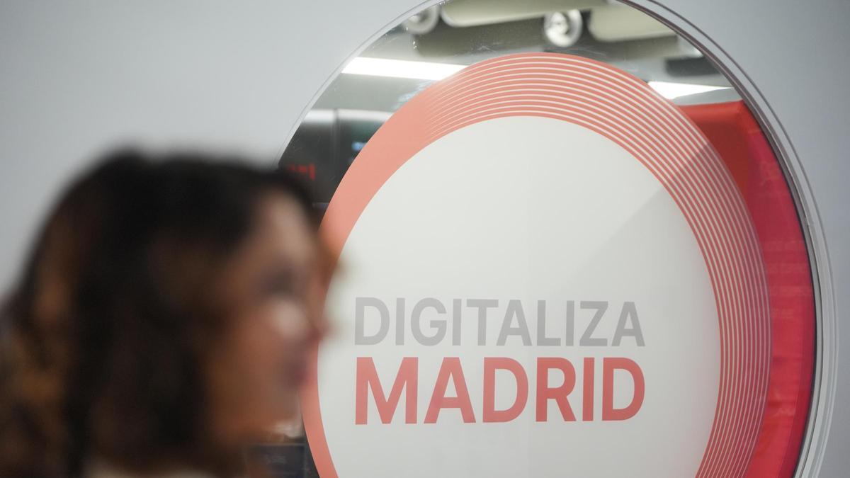 Ayuso durante la presentación del nuevo centro Digitaliza Madrid.