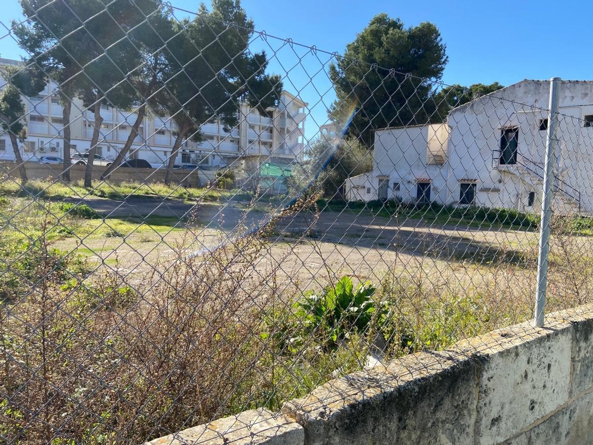 Solar del futuro centro de día de Santa Ponça