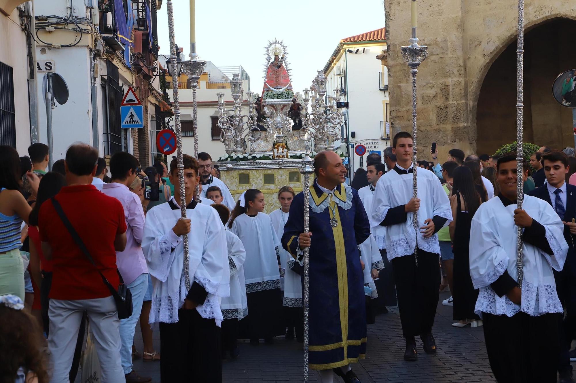 La procesión de la Virgen de Villaviciosa en imágenes