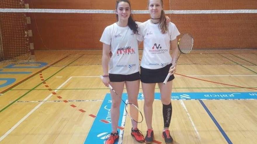 Ana Carbón y Elena Andreu, en un entrenamiento.