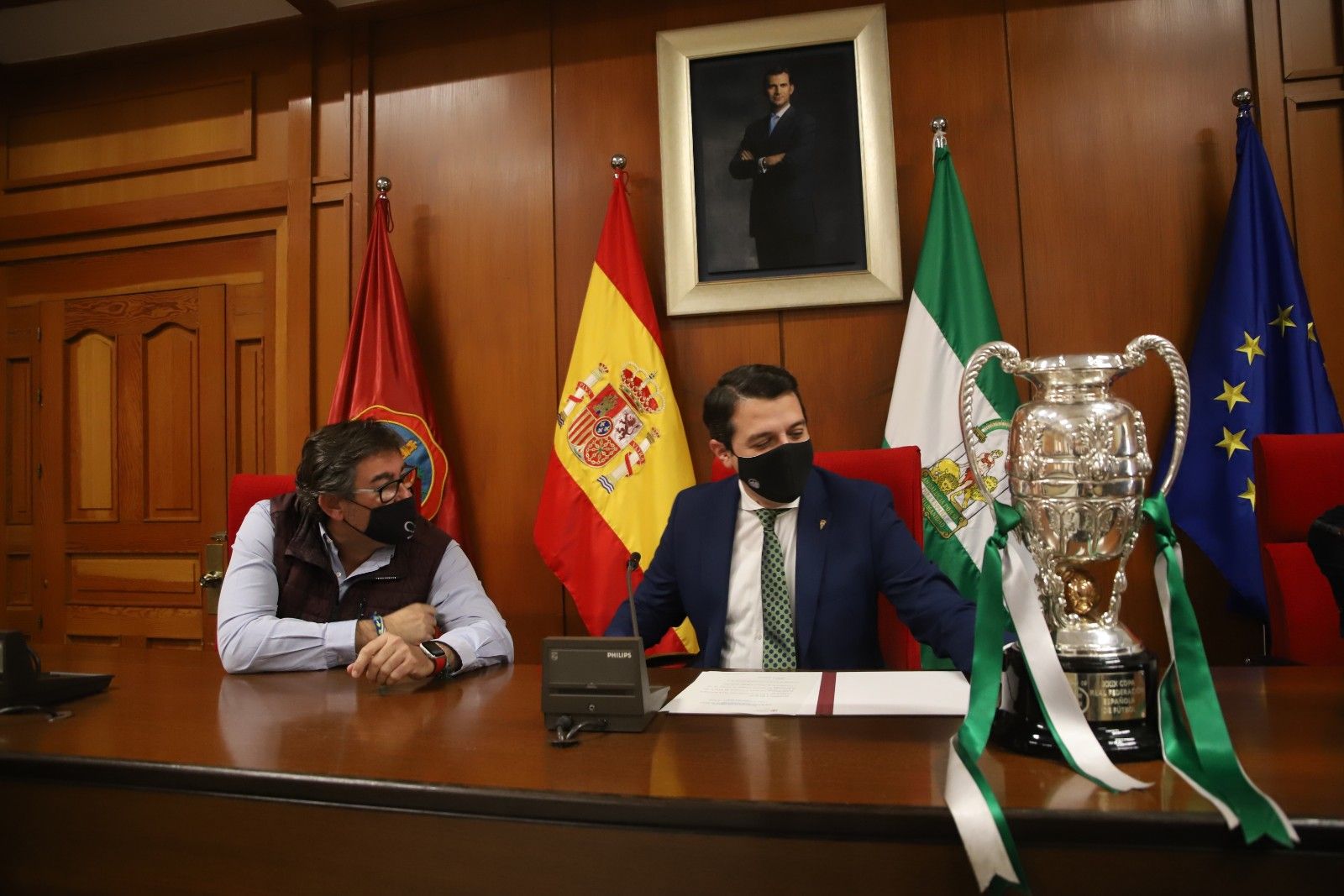 El Córdoba CF ofrece a la ciudad el título de la Copa RFEF