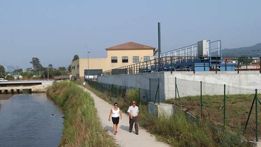 La planta está proyectada en el entorno de la actual, cerca de la desembocadura del Lagares.