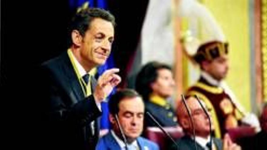 Sarkozy dice que toda Europa respalda la unidad anti-ETA
