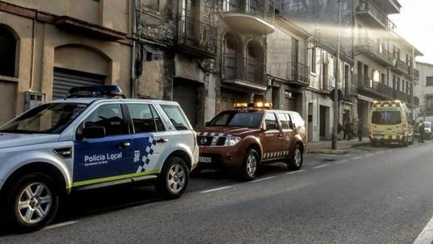 La Policia Local, els Bombers i el SEM, al lloc de l&#039;incendi