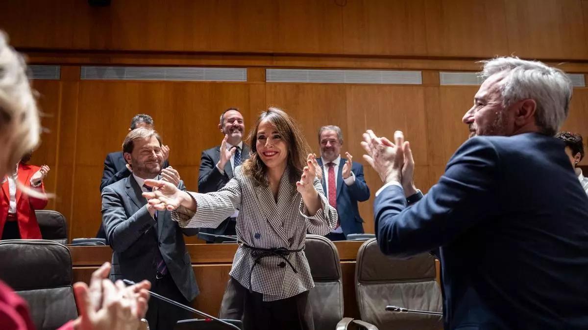 La popular María Navarro presidirà les Corts a Aragó