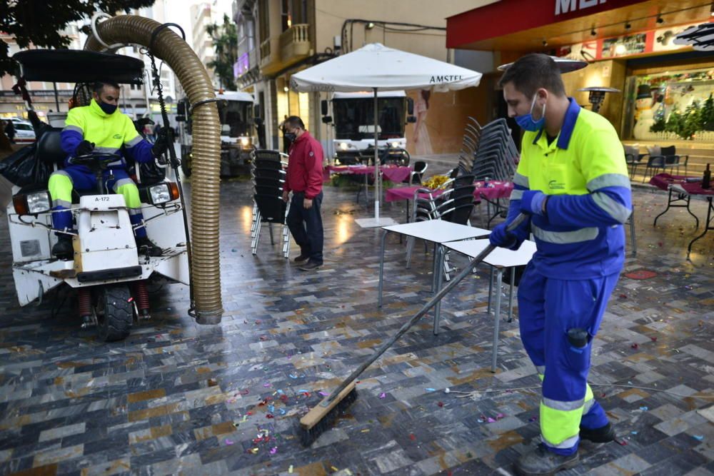 Ambiente festivo en Cartagena el último día del año