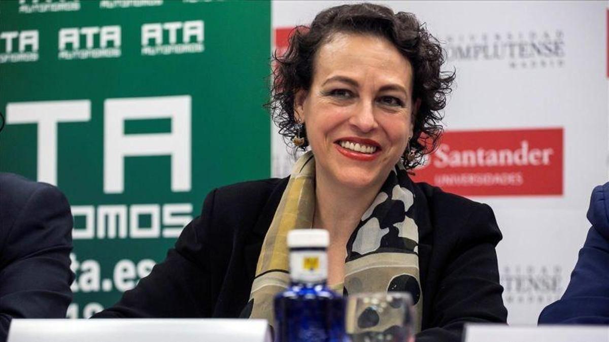 Valerio asegura que una cuarta parte de los autónomos "sobrecotiza"