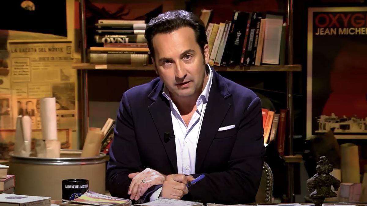 Iker Jiménez causa baja en 'Cuarto milenio' por un problema de salud