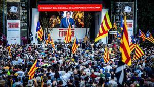 Puigdemont carrega contra ERC i exigeix no «malvendre» l’1-O «buscant sortides personals»