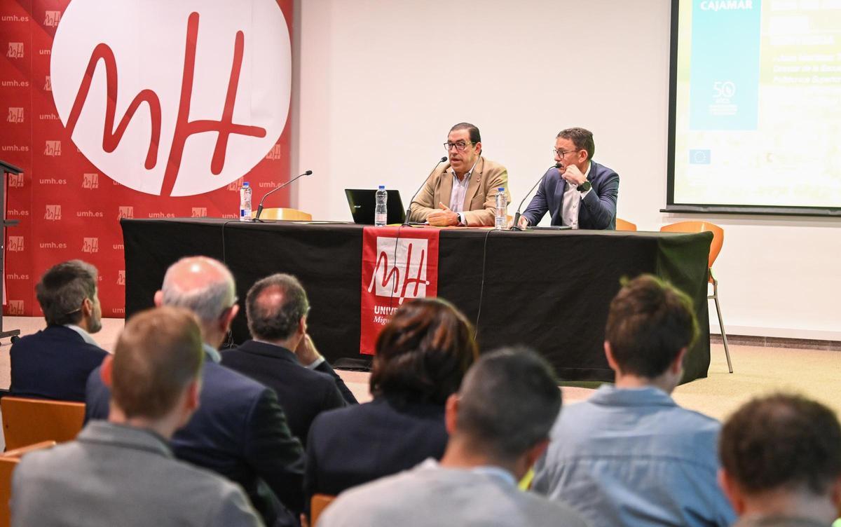 ORIHUELA. JORNADA NUEVAS TECNOLOGIAS DE RIEGO Y FERTILIZACION, EVOLUCION HACIA UNA AGRICULTURA MAS SOSTENIBLE, EVENTO CAJAMAR Y UMH, UNIVERSIDAD MIGUEL HERNANDEZ ESCUELA POLITECNICA SUPERIOR, CAMPUS ORIHUELA, AGUA