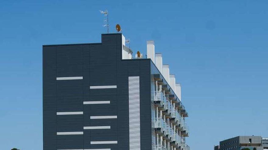 Un edificio del ofimático en obras en agosto del año pasado.