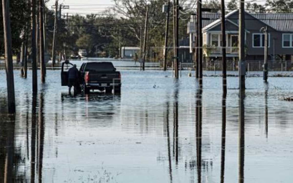 La tormenta tropical Claudette está provocando daños en todo el suroeste de EE UU.