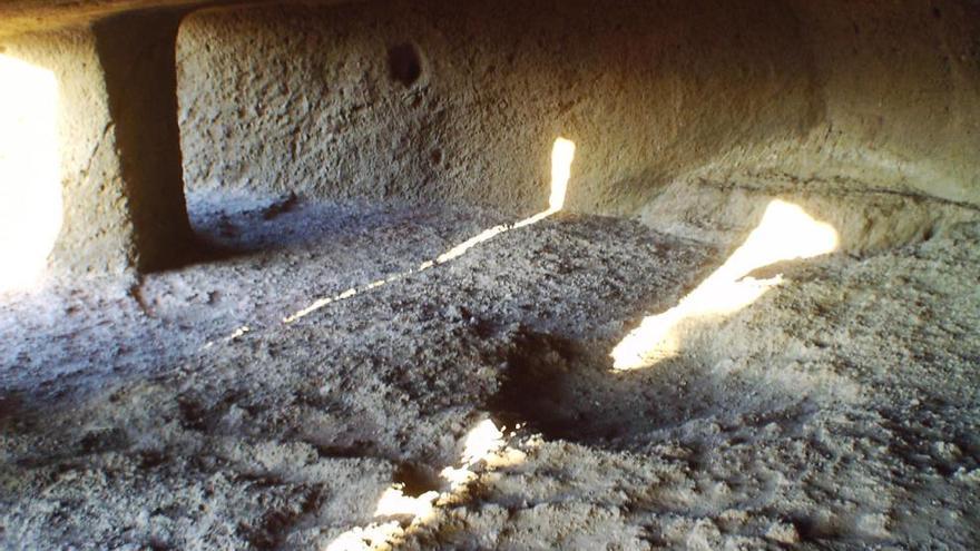 El Cabildo ofrece una visita al yacimiento de Cuatro Puertas para contemplar el solsticio