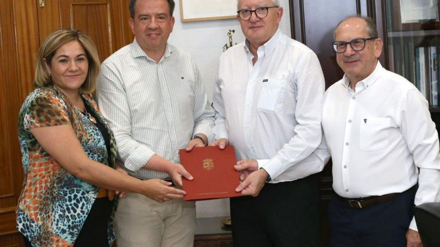 Una decena de empresas de Lucena expondrán juntas en la Feria Hábitat de Valencia