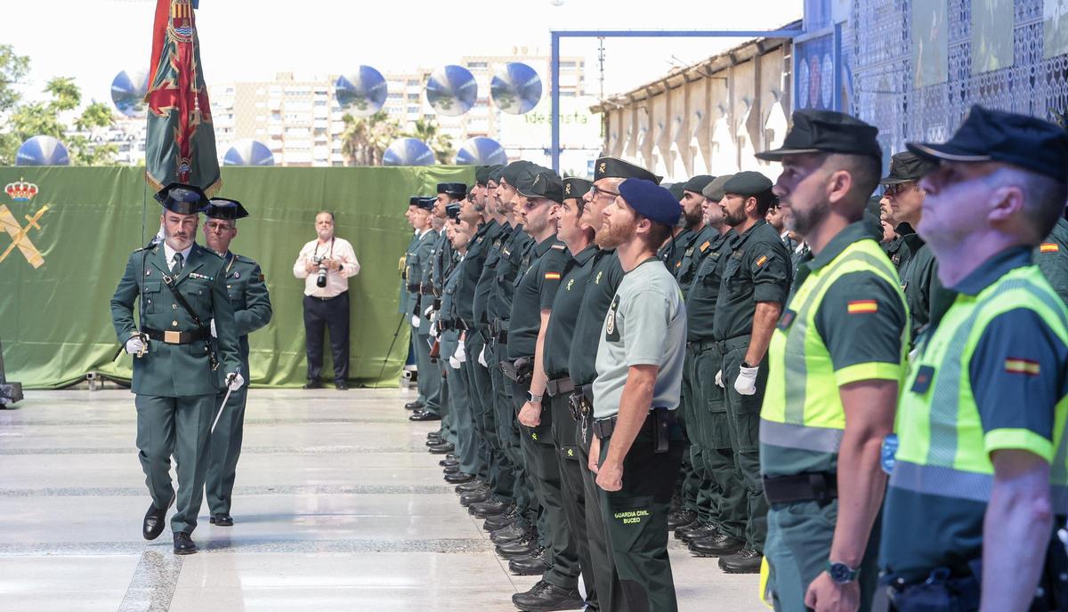 Toma de posesión de Francisco Poyato Sevillano como jefe de Comandancia de la Guardia Civil de Alicante