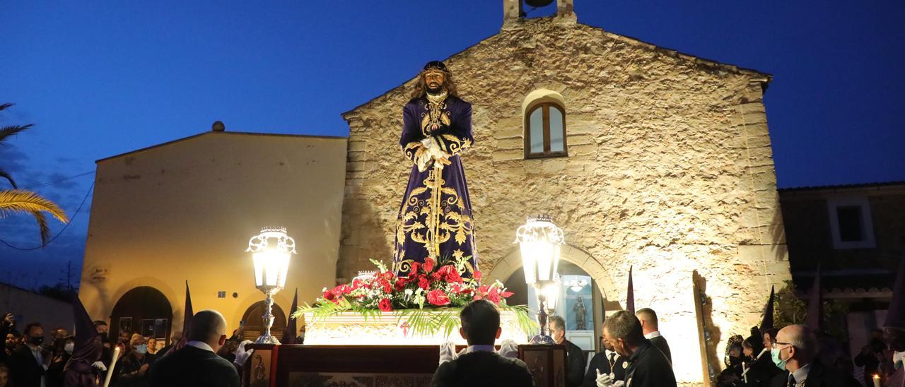 Procesión de Nuestro Padre Jesús de Nazaret el Jueves Santo en Sant Ferran.