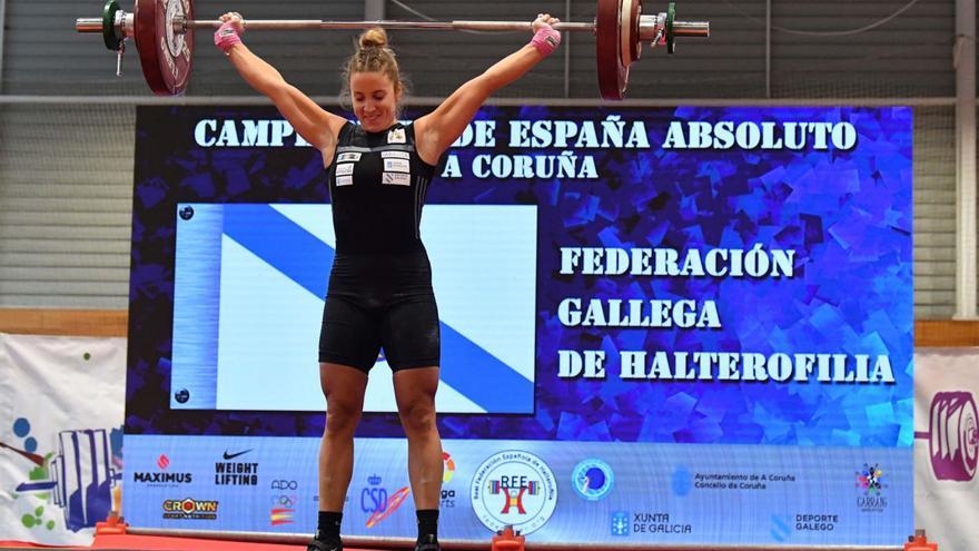 Irene Martínez, en una competición en A Coruña. |  // VÍCTOR ECHAVE