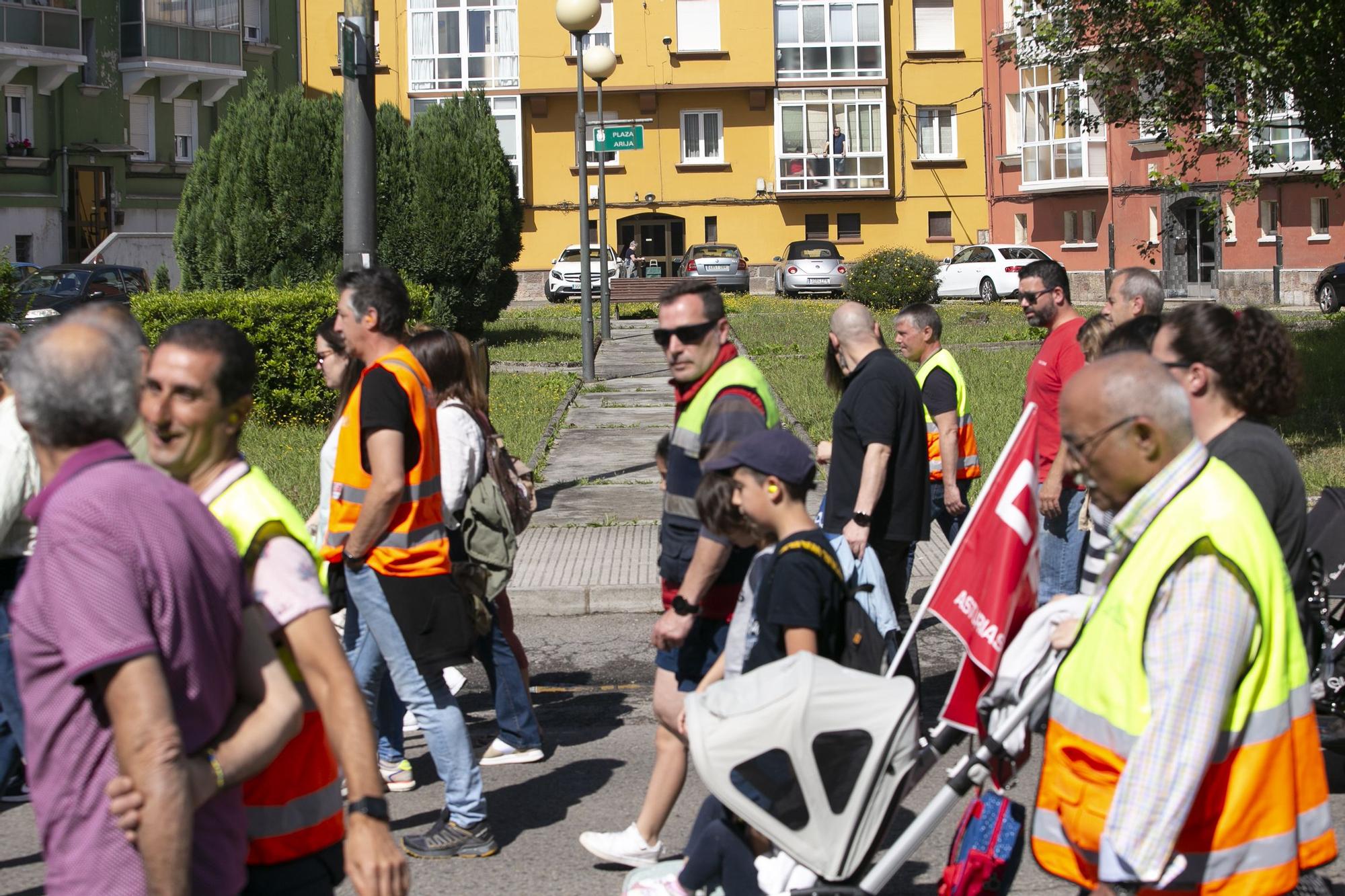 Los trabajadores de Saint-Gobain salen a la calle para frenar los despidos en Avilés