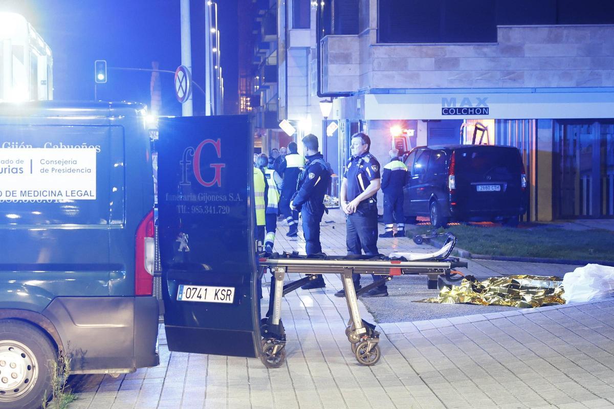Brutal accidente de tráfico en Gijón con dos fallecidos