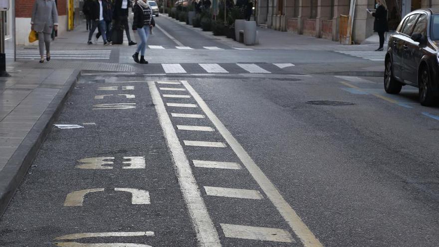 Vista del tramo de Pérez Galdós que el ayuntamiento reordenará después de Fallas.