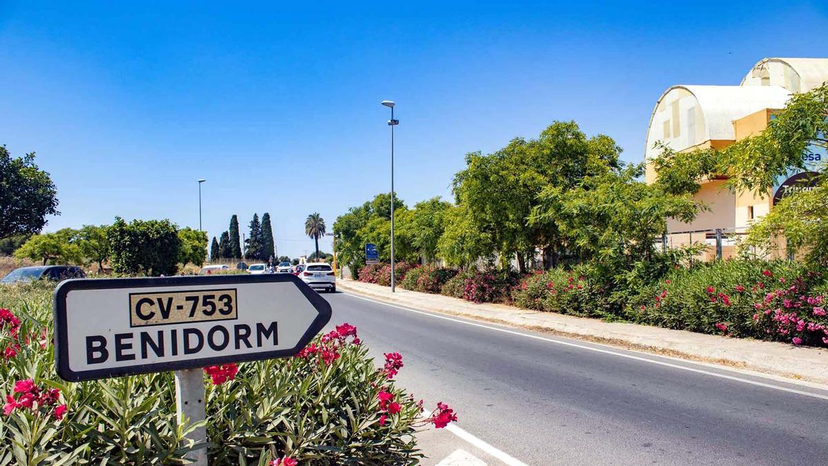 La renovació intenta reduir la sinistralitat i facilitar la circulació de bicis en la CV-7532