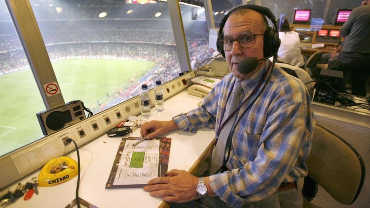 Manel Vich, en el Camp Nou, durante un Barça-Madrid.