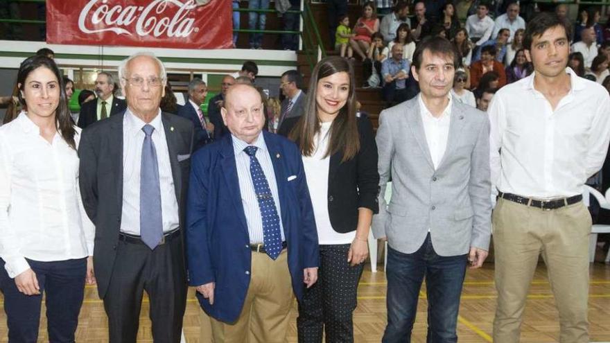 Barral, segundo por la derecha, al lado de Jordi Bargalló, Sheyla Fariña, Roca, Pintor y Marta Brañas