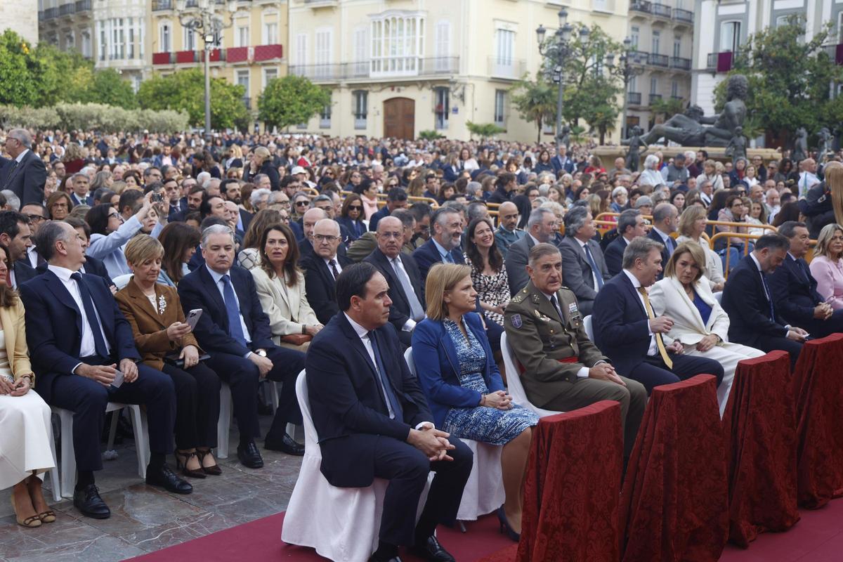 Todas las fotos de la La Missa d'Infants en la plaza de la Virgen Todas las fotos de la La Missa d'Infants en la plaza de la Virgen