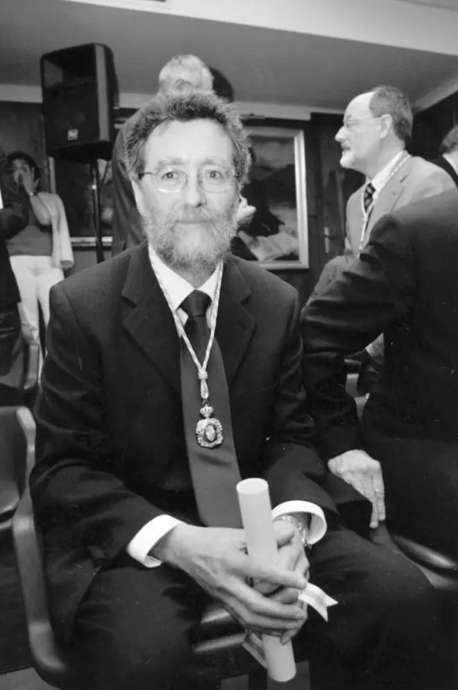 O mundo literario e galeguista despide ao académico e escritor Darío Xohán Cabana