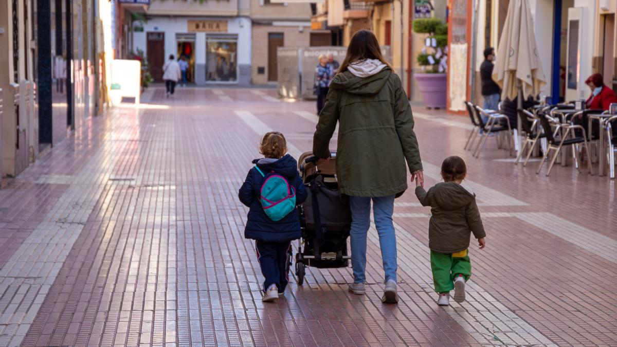 Mislata lanza ayudas para familias monoparentales.