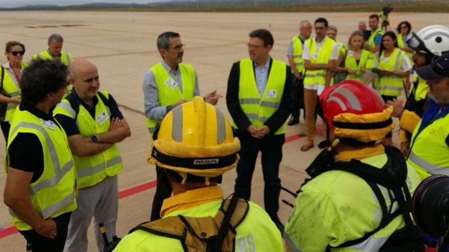 Aerocas gestionará el aeropuerto a la espera de la negociación con Aena