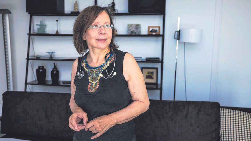 Montserrat Tura: &quot;La meva gran heroïcitat va ser estudiar per ser metge&quot;