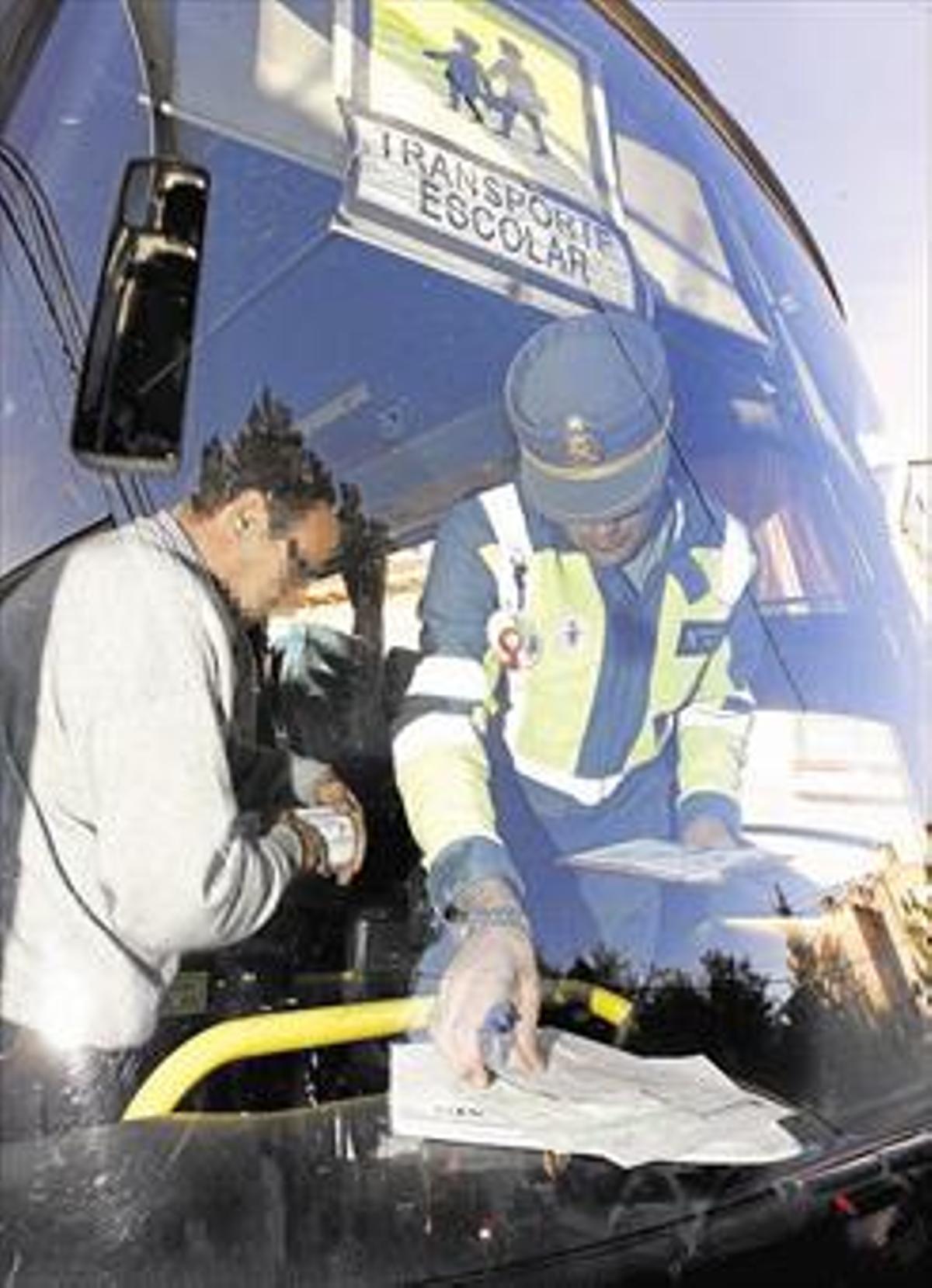El conductor de un bus escolar da positivo por cocaína en Castellón