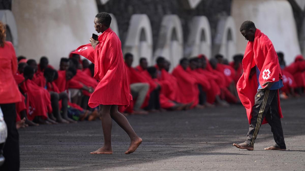 Más de 170 migrantes llegados al Puerto de La Restinga el pasado octubre.