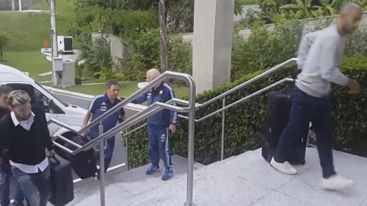 Messi y Mascherano, llegando a la concentración con Argentina