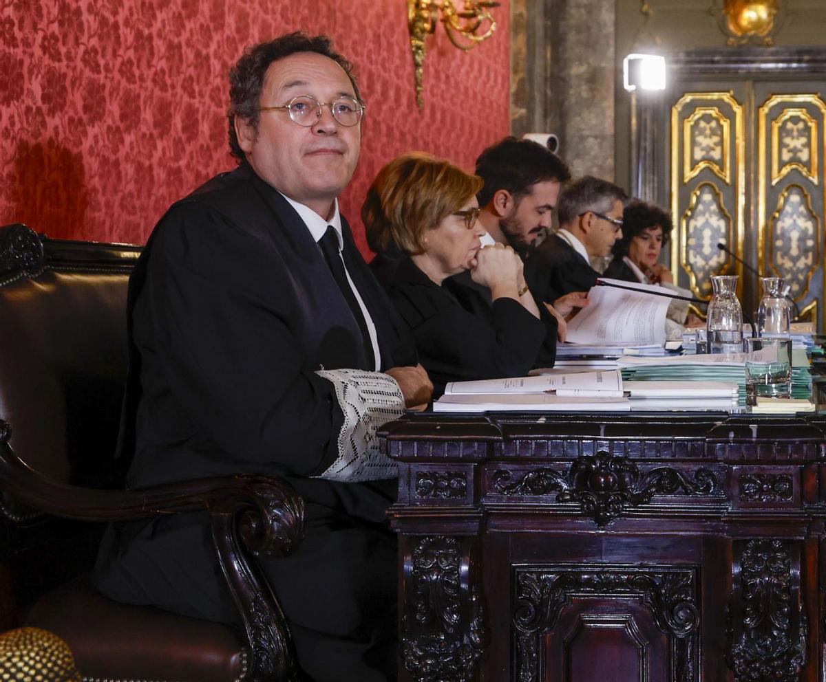 El Suprem inhabilita durant dos anys el fiscal general per revelar secrets