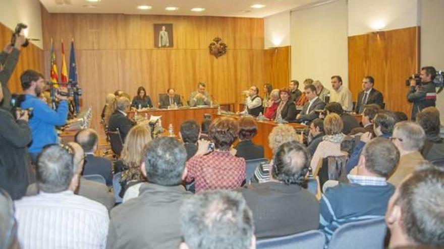 La juez rechaza la moción de censura del PP y CLr en Orihuela