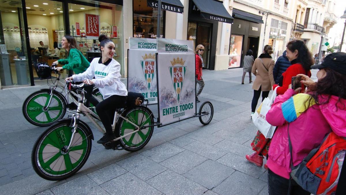 Una peculiar marcha ciclista para animar el Córdoba-Granada