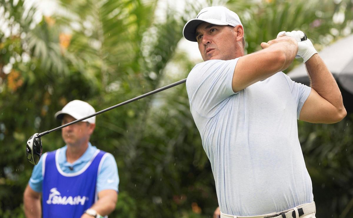 Brooks Koepka puso la directa en la segunda jornada del LIV Golf Singapur
