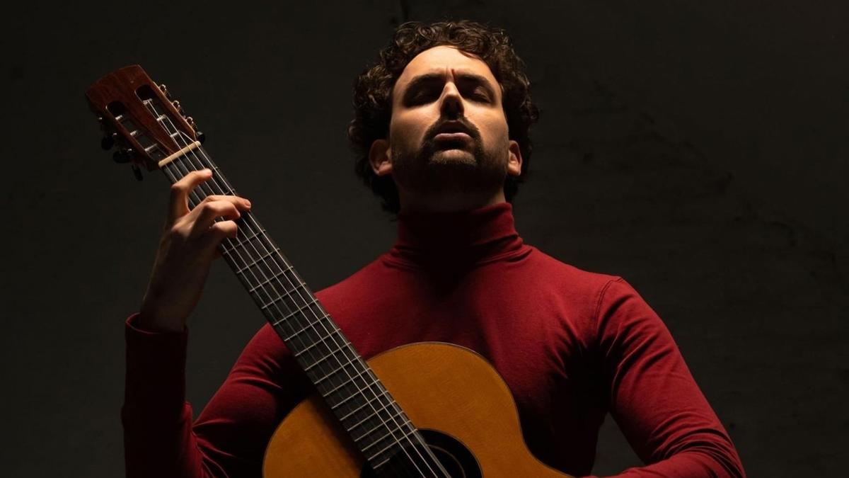 El guitarrista clásico cordobés Álvaro Toscano.