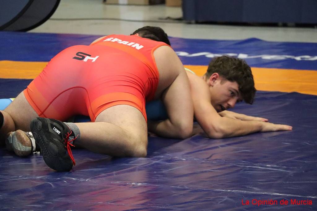 Los deportistas murcianos en el Campeonato de España de lucha