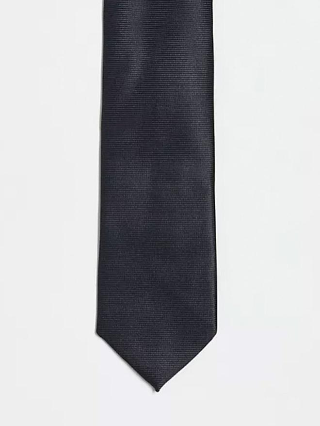 Corbata de Asos (precio: 13 euros)