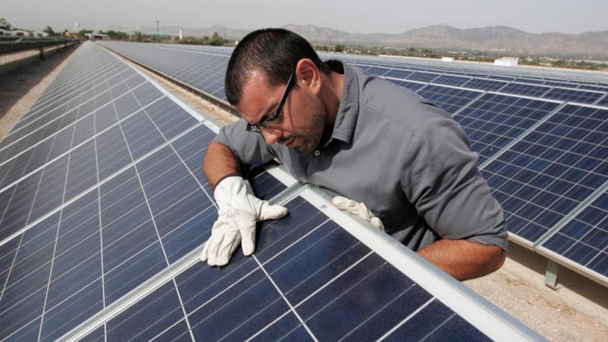 La patronal reclama ayudas al Consell para generar energía limpia en el Parque Empresarial de Elche