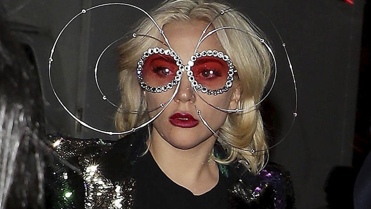 Lady Gaga, con unas gafas de fantasía