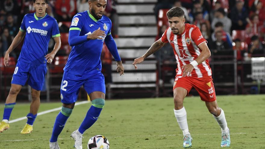 Resumen, goles y highlights del Almería 1 - 0 Getafe de la jornada 14 de LaLiga Santander