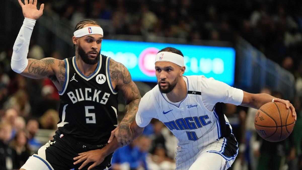 Jalen Suggs ante Gary Trent Jr