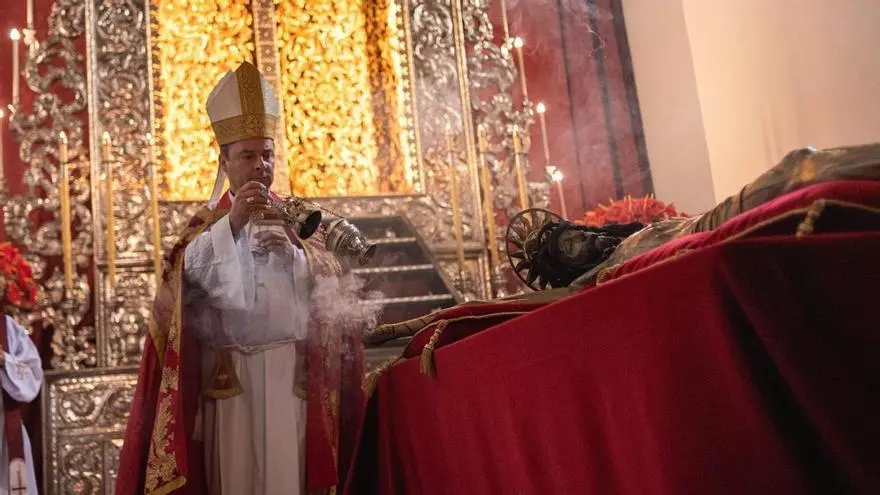 Descendimiento del Cristo de La Laguna