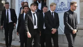 La primera plana del fútbol portugués y Liverpool se despiden con gran dolor de Diogo Jota